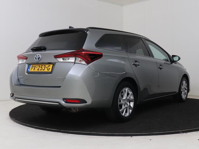 Toyota AURIS Touring Sports 1.8 Hybrid Black Edition | Dealeronderhouden auto |