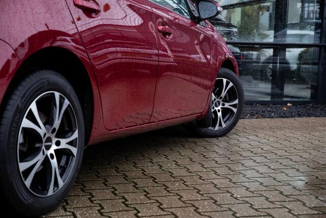 Toyota AURIS Touring Sports 1.6 130PK Camera, Trekhaak, Trekgewicht 1300KG