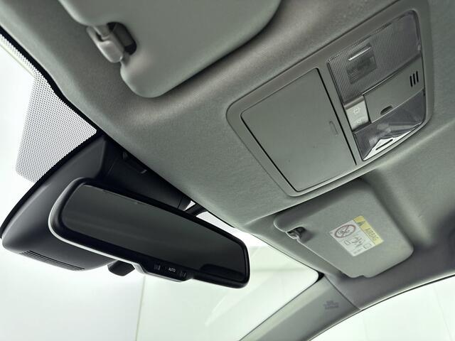 Toyota AURIS 1.8 Hybrid Lease Pro | navigatie | Bluetooth | Trekhaak |