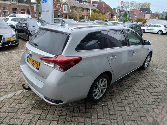 Toyota AURIS Touring Sports 1.8 HYBRID DYNAMIC Keyless | LED | Camera | Navi