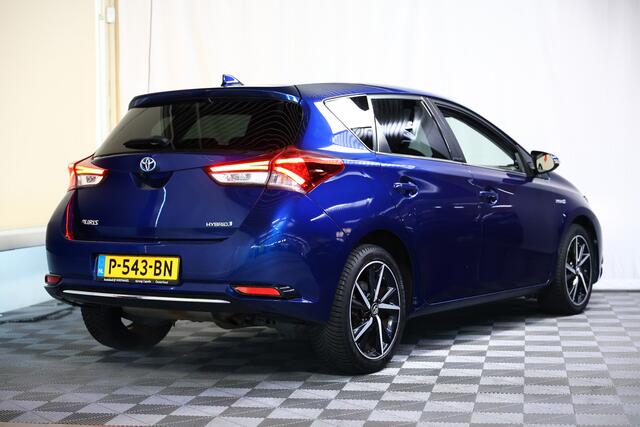Toyota AURIS 1.8 Hybrid Aspiration CAMERA BT ALCANTARA CRUISE ECC '18