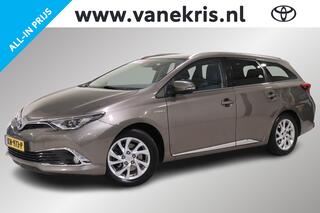 toyota-auris-touring-sports-1.8-hyb