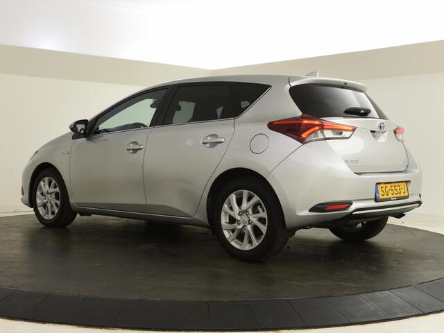 Toyota AURIS 1.8 Hybrid Dynamic | Cruise Control | Camera