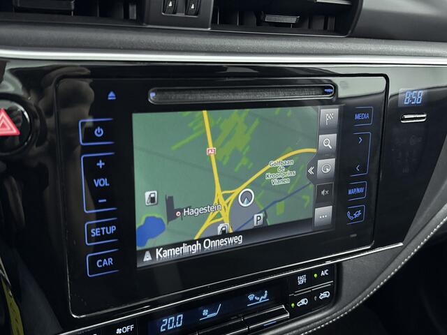 Toyota AURIS 1.2T Trend | Panoramadak | Navigatie | Trekhaak | Climate Control | Parkeercamera |