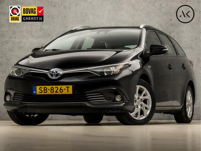 Toyota AURIS Touring Sports 1.8 Hybrid Sport Automaat (NAVIGATIE, CLIMATE, CAMERA, SPORTSTOELEN, KEYLESS, BLUETOOTH, CRUISE, NIEUWSTAAT)