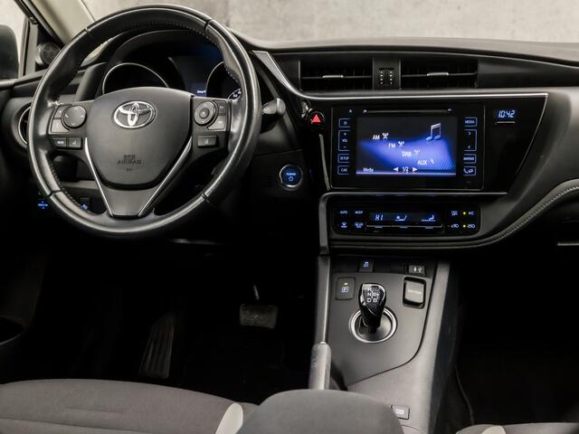 Toyota AURIS Touring Sports 1.8 Hybrid Sport Automaat (NAVIGATIE, CLIMATE, CAMERA, SPORTSTOELEN, KEYLESS, BLUETOOTH, CRUISE, NIEUWSTAAT)