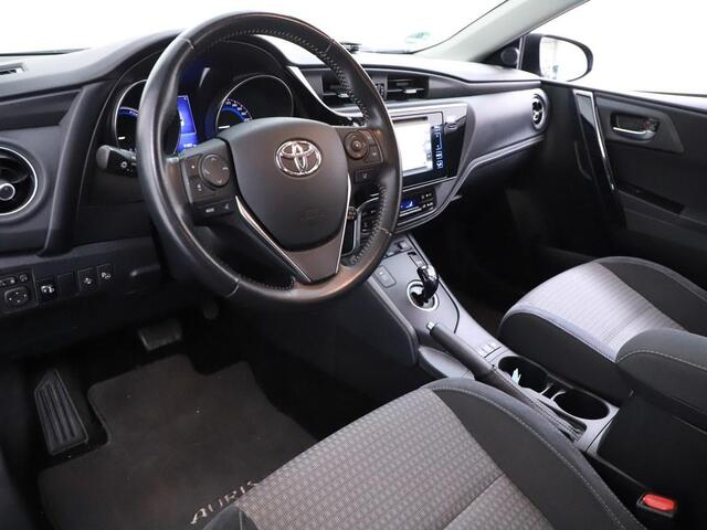 Toyota AURIS 1.8 Hybrid Dynamic Ultimate Trekhaak/Nav/Ecc/Cam