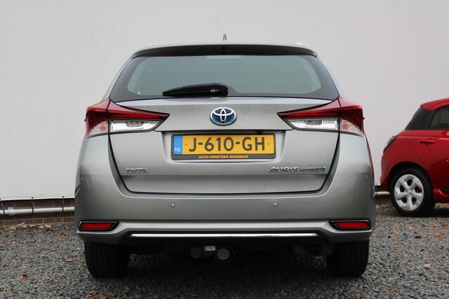 Toyota AURIS Touring Sports 1.8 Hybrid Now Automaat, Keyless/Entry, Navigatie, Climate/CruiseControl, Achteruitrijcamera, 16'' inch LM velgen