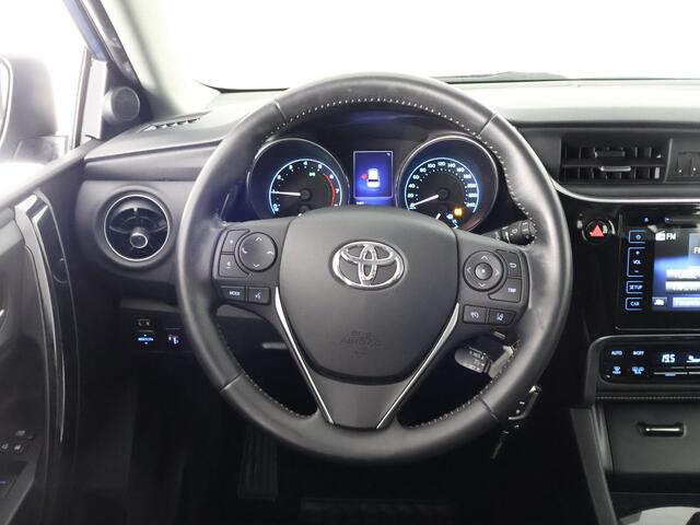Toyota AURIS 1.2T Energy | Camera | Airco | Dealer onderhouden | Afneembare trekhaak