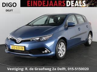 toyota-auris-1.2t-energy--camera-