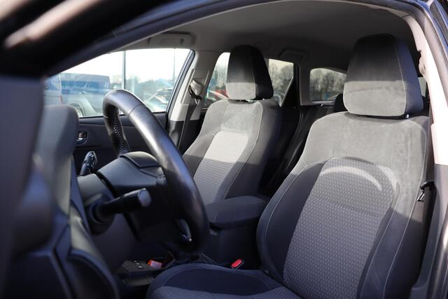 Toyota AURIS Touring Sports 1.8 Hybrid Energy Plus, Trekhaak, Bluetooth, Parkeercamera, Navigatie, Cruise Control, DAB Radio.