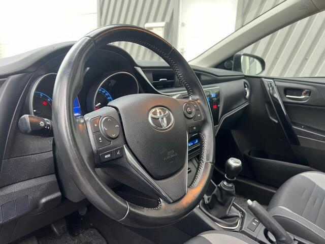 Toyota AURIS 1.2T Trend