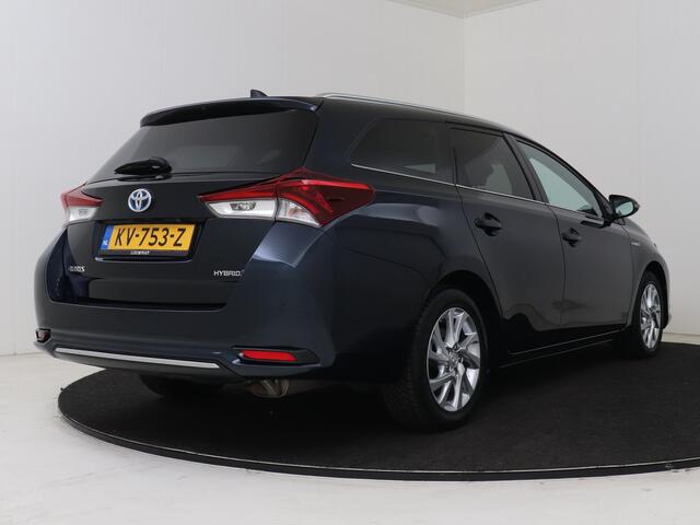 Toyota AURIS Touring Sports 1.8 Hybrid Trend | BTW Voertuig | Panorama dak | Achteruitrijcamera |
