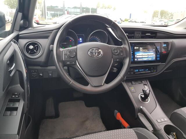 Toyota AURIS 1.8 Hybrid Dynamic Trekhaak