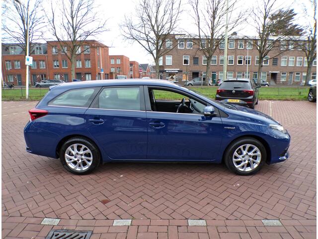 Toyota AURIS Touring Sports 1.8 Hybrid Aspiration NL AUTO ORG KM NAP AANTOONBAAR......