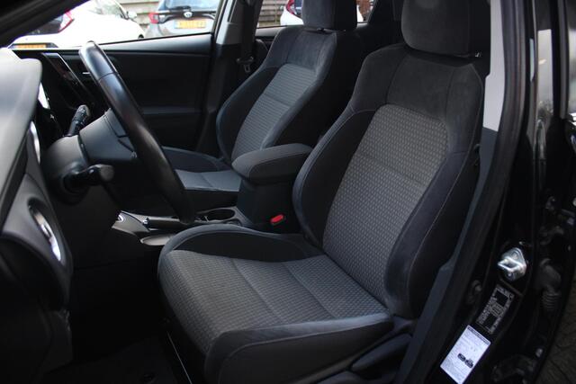 Toyota AURIS 1.8 Hybrid Energy Plus Achteruitrijcamera, Bluetooth, Navigatie, Cruise Control, Parkeersensoren