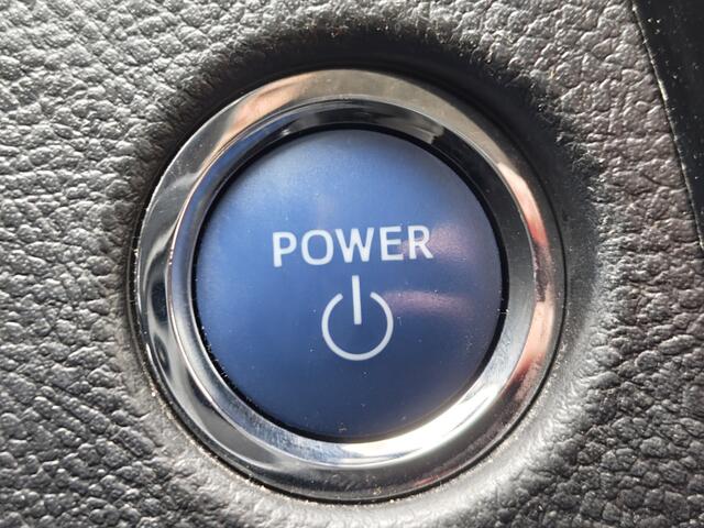 Toyota AURIS Touring Sports 1.8 Hybrid Aspiration | Navi | Cruise Control | El. Climate Cont