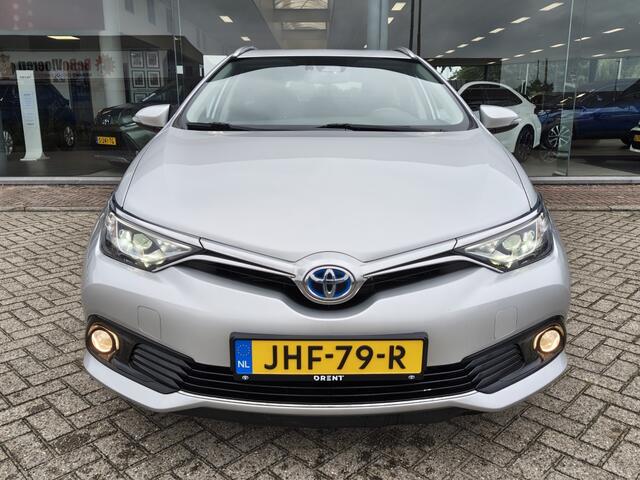 Toyota AURIS Touring Sports 1.8 Hybrid Freestyle | Trekhaak | Cruise Control | Stoelverwarmi
