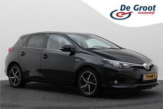 toyota-auris-1.8-hybrid-volcano-edi