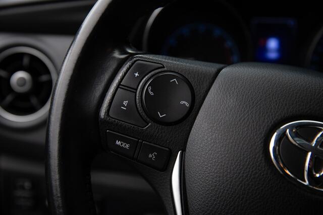 Toyota AURIS 1.2T Trend , Achteruitrijcamera, Panoramadak, Navigatie,