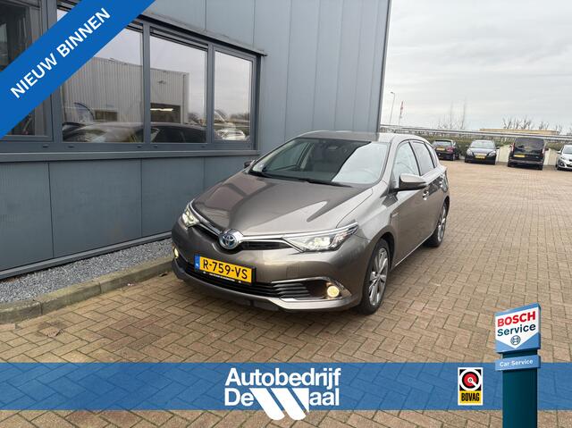 Toyota AURIS 1.8 Hybrid Business Pro Automaat CAMERA/KEYLESS/NAVI/PDC/17INCH/STOELVERWARMING