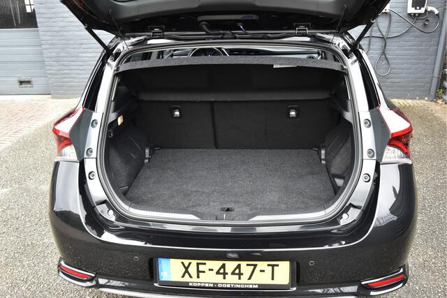 Toyota AURIS 1.8 Hybrid Dynamic Ultimate