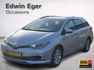 toyota-auris-touring-sports-1.8-hyb