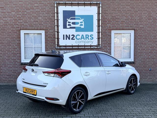 Toyota AURIS 5-Deurs 1.8 Hybrid Black Edition *Navigatie*Stoelverw.*