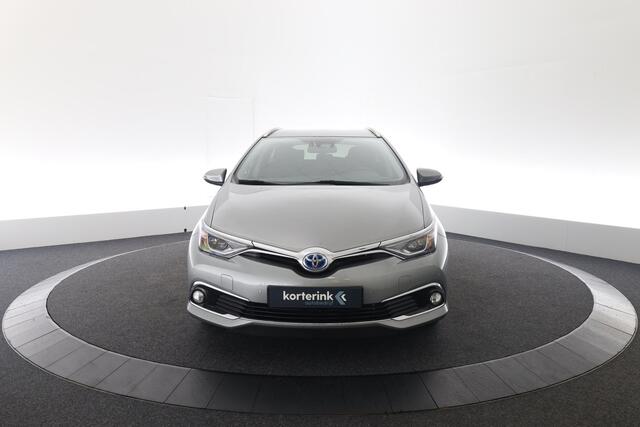 Toyota AURIS Touring Sports 1.8 Hybrid Executive | Stoelverwarming | Navi