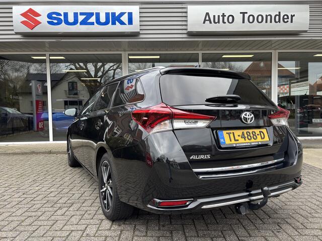 Toyota AURIS Touring Sports 1.2T Dynamic