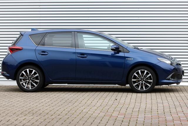 Toyota AURIS 1.8 Hybrid Trend Panoramad. / Carplay