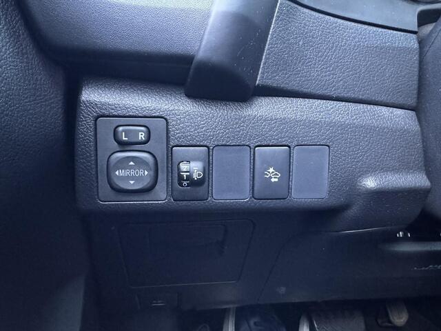 Toyota AURIS 1.8 Hybrid Dynamic 5 drs HB | 70.000 Km | Trekhaak | All season Banden |