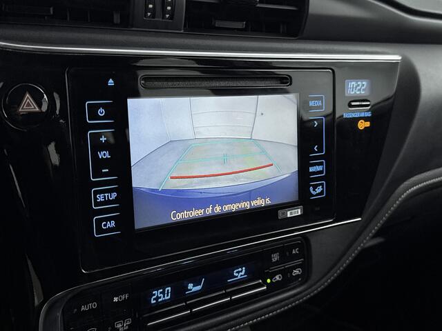 Toyota AURIS 1.8 Hybrid Dynamic Limited | Cruise Control | Parkeercamera | Climate Control |