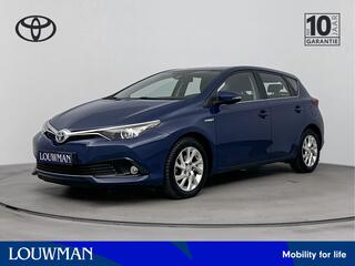 toyota-auris-1.8-hybrid-dynamic-lim
