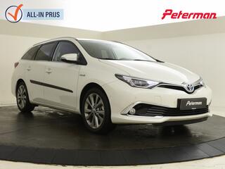 toyota-auris-touring-sports-1.8-hyb