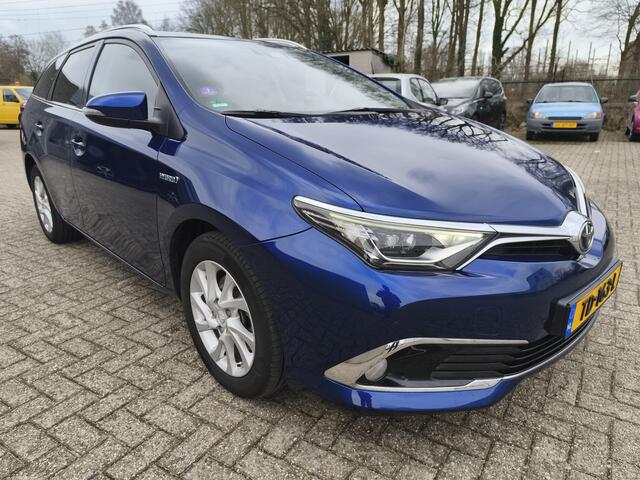 Toyota AURIS Touring Sports 1.8 Hybrid Executive, Panoramadak, Trekhaak