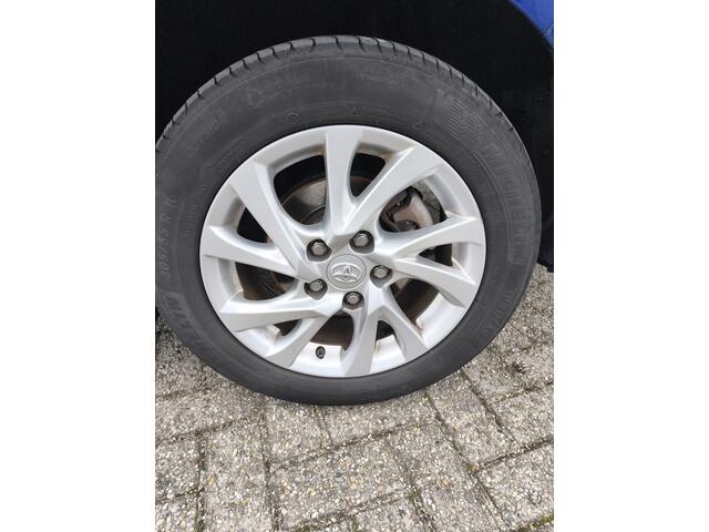 Toyota AURIS Touring Sports 1.8 Hybrid Executive, Panoramadak, Trekhaak