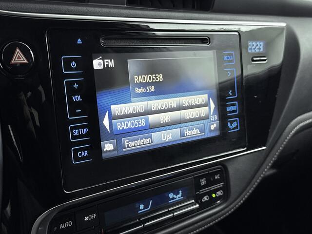 Toyota AURIS Touring Sports 1.8 Hybrid Dynamic | Stoelverwarming | Climate Control |