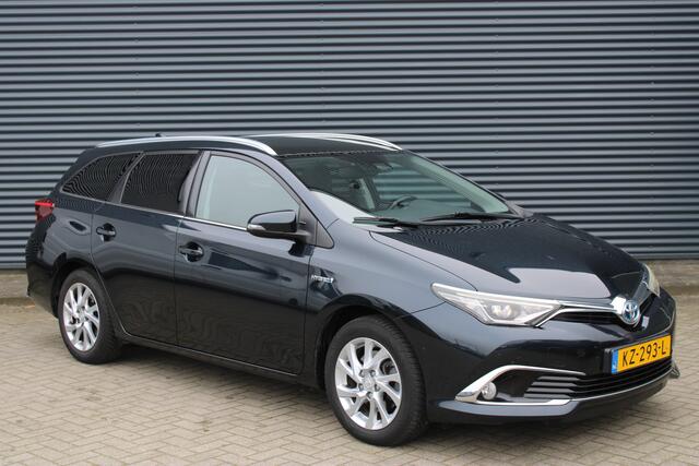 Toyota AURIS Touring Sports 1.8 Hybrid Lease pro Panoramadak Led Keyless Stoelverwarming