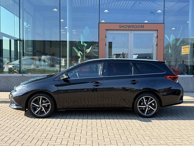 Toyota AURIS 1.2 T | Cruise | Stoelverwarming | Lane Assist | Bluetooth | Navigatie | Achteruitrijcamera |