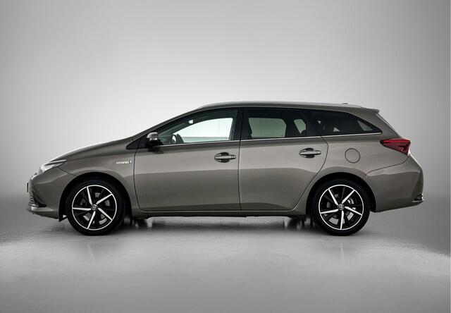 Toyota AURIS 1.8 Hybrid Executive