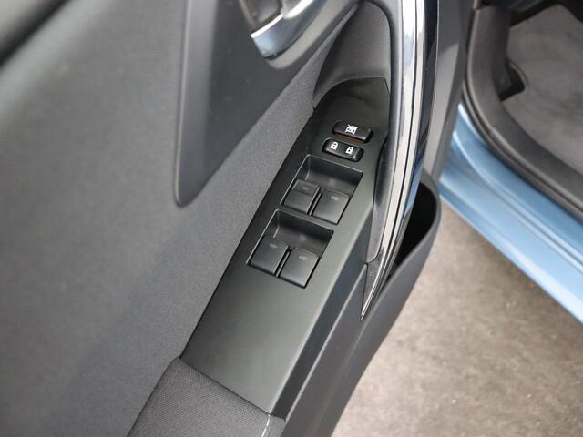 Toyota AURIS 1.8 Hybrid Dynamic Go | Dealeronderhouden |