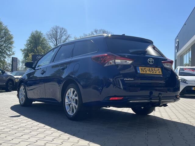 Toyota AURIS Touring Sports 1.2T Business Plus | All Seasons | Trekhaak