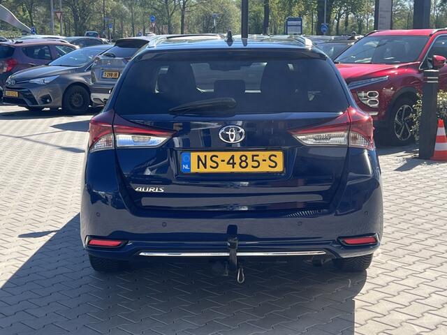 Toyota AURIS Touring Sports 1.2T Business Plus | All Seasons | Trekhaak