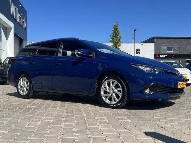 Toyota AURIS Touring Sports 1.2T Business Plus | All Seasons | Trekhaak
