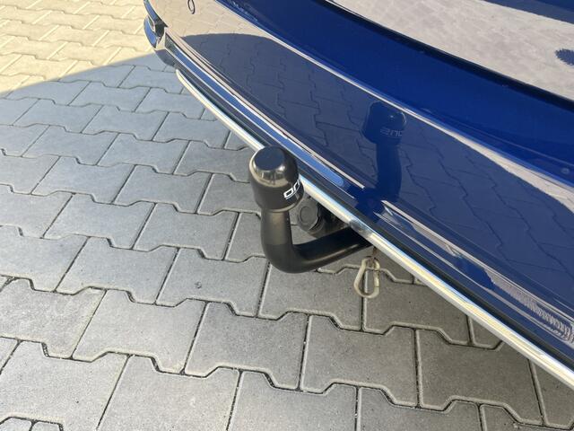 Toyota AURIS Touring Sports 1.2T Business Plus | All Seasons | Trekhaak