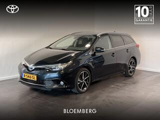 toyota-auris-touring-sports-1.8-hyb