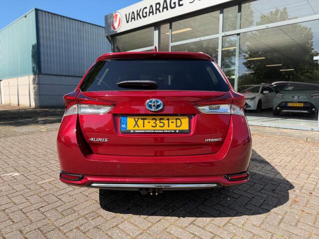 Toyota AURIS Touring Sports 1.8 Hybrid Dynamic Ultimate