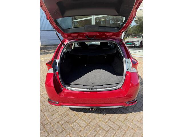 Toyota AURIS Touring Sports 1.8 Hybrid Dynamic Ultimate