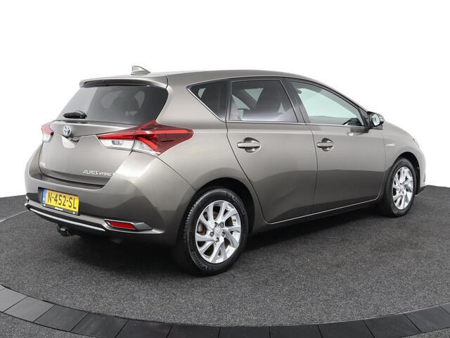 Toyota AURIS 1.8 Hybrid Dynamic | Trekhaak | Achteruitrij Camera |
